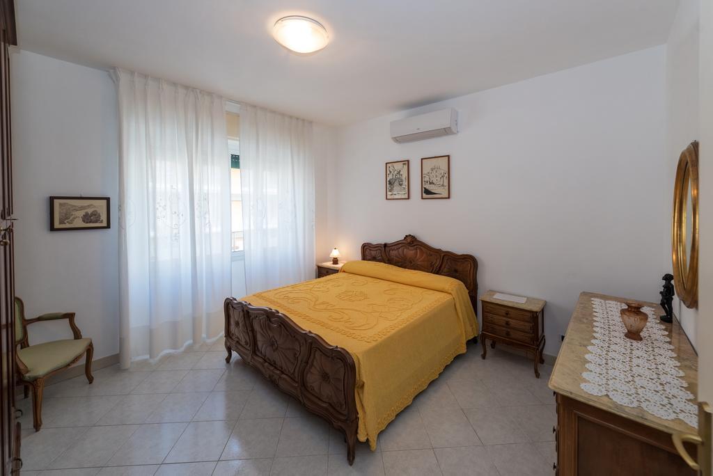 Domitilla House Finale Ligure Kültér fotó